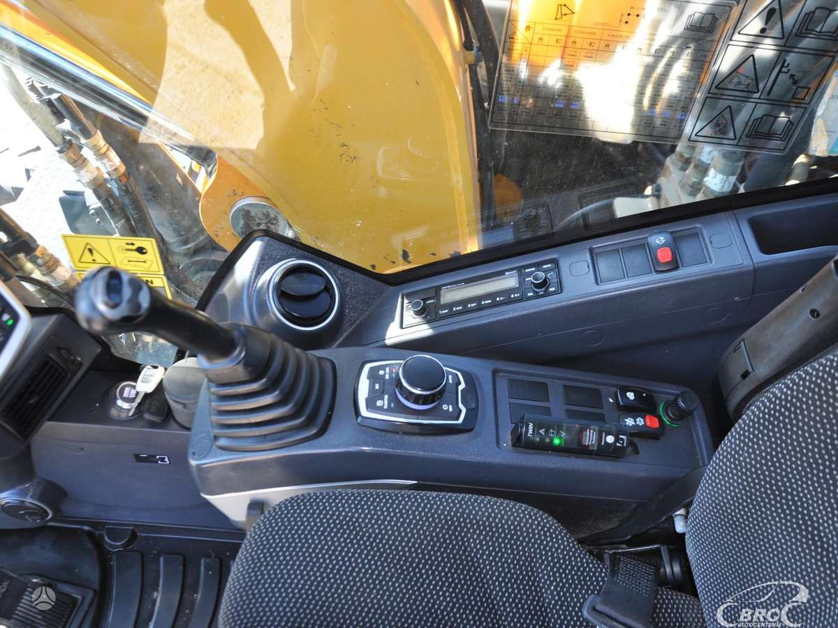 Hyundai HW160 Rototilt, excavator