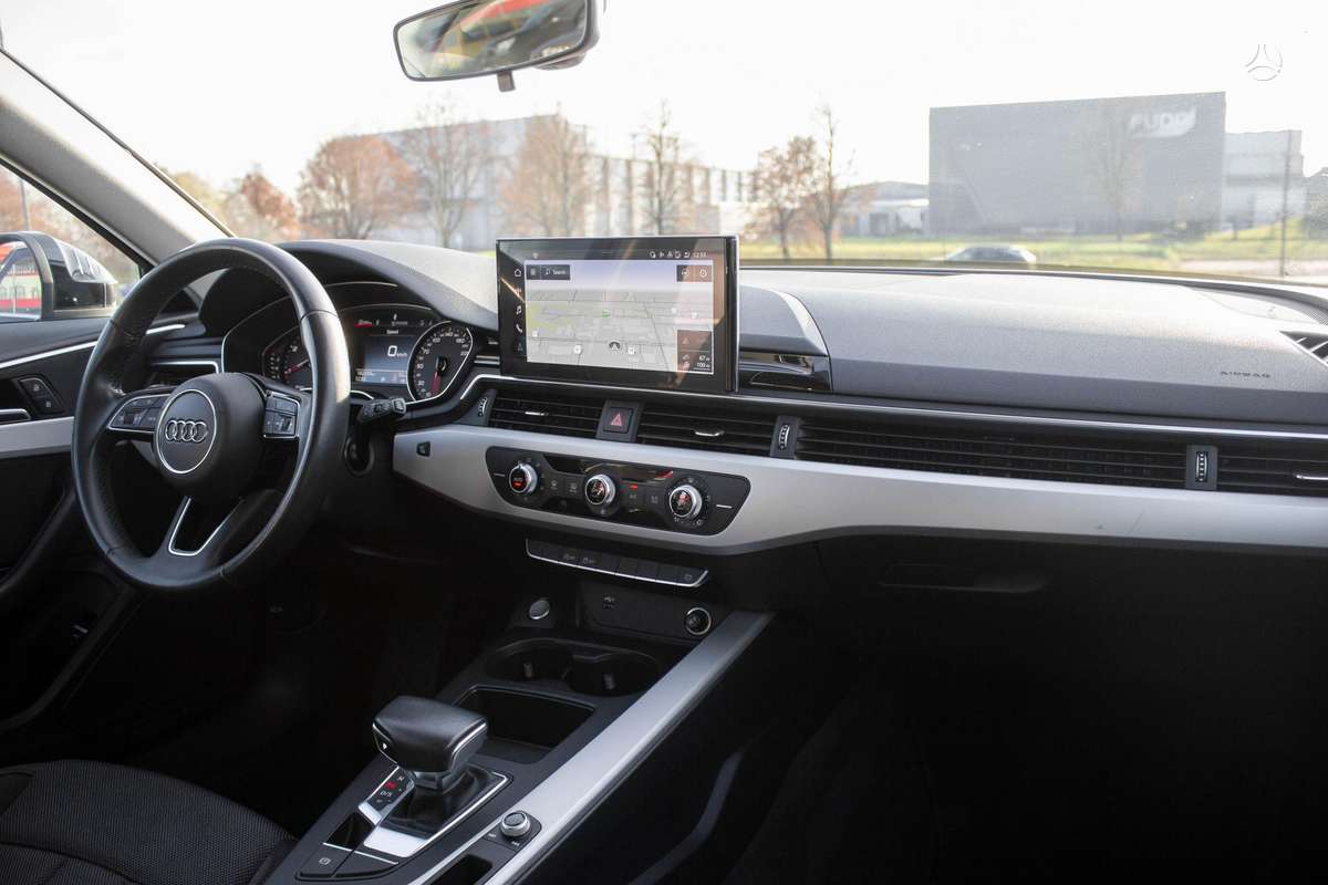 Audi A4, 2.0 l., universalas
