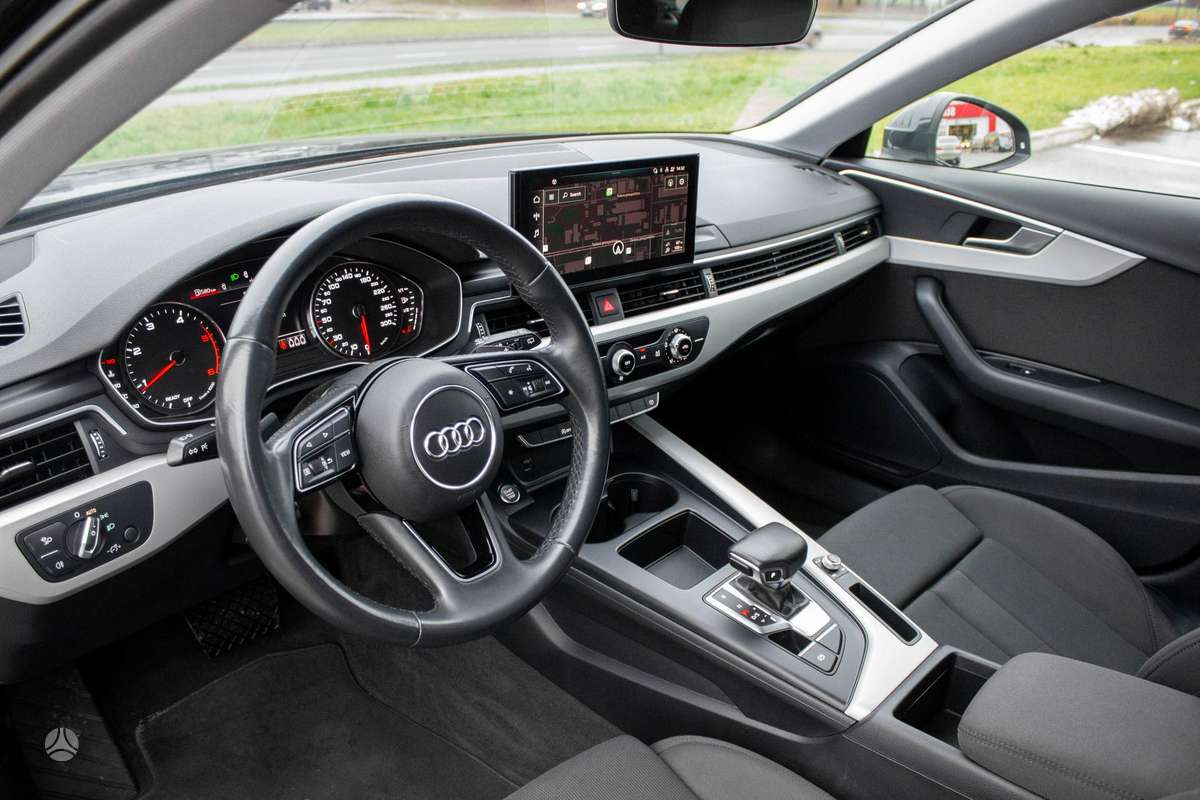 Audi A4, 2.0 l., Универсал
