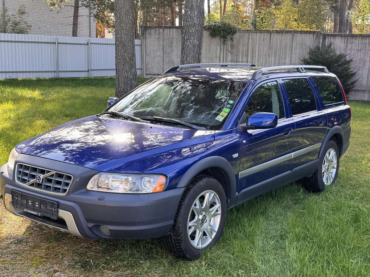 Volvo XC70