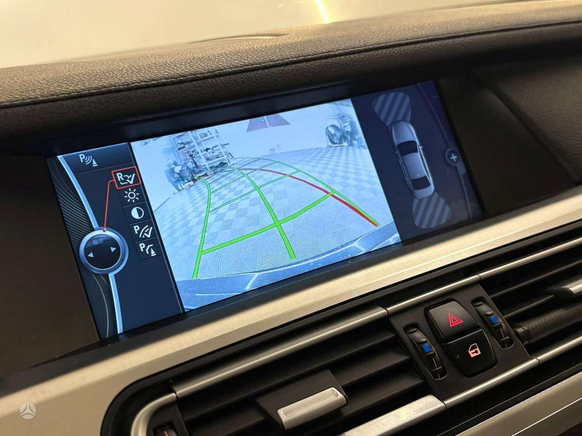 BMW 730, 3.0 l., Седан