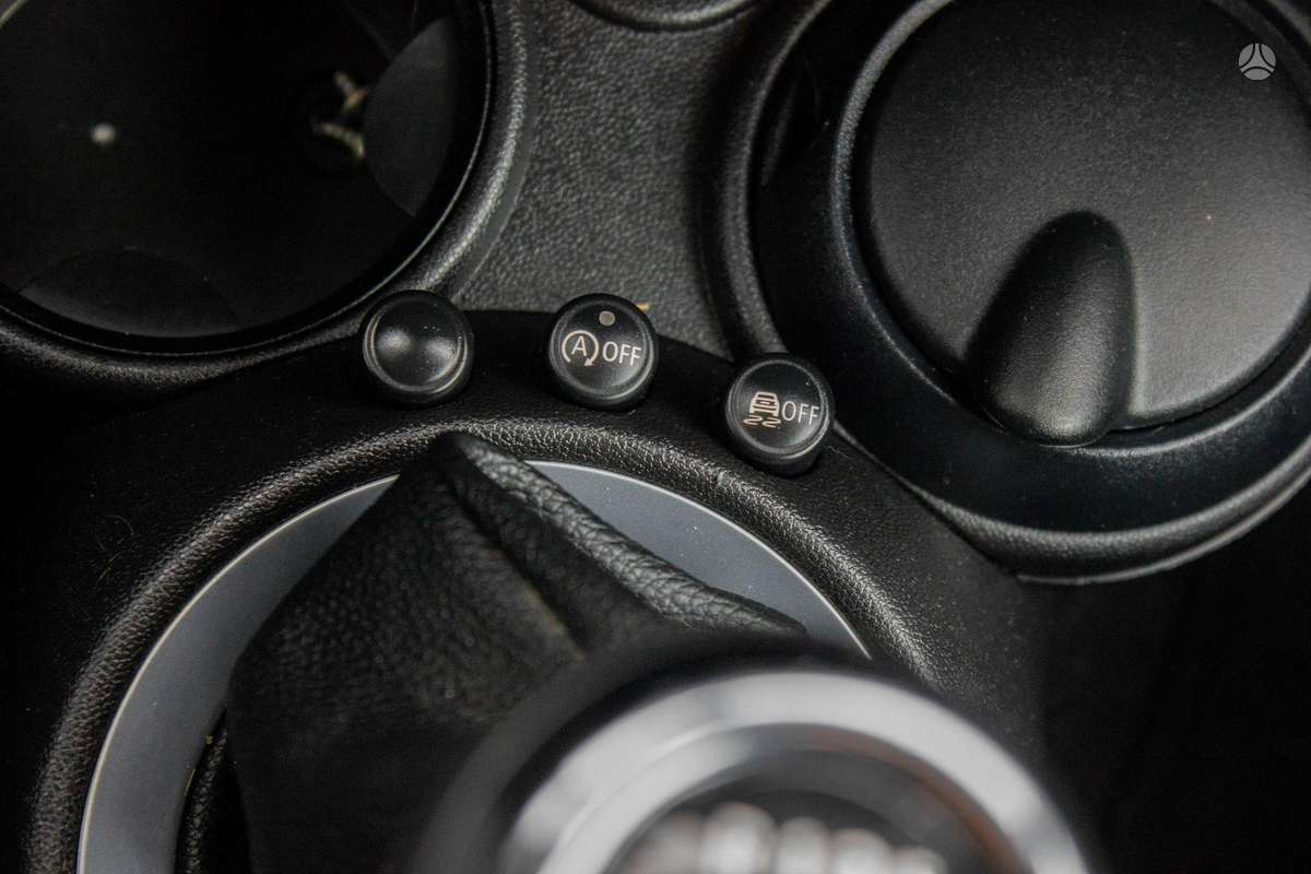 Mini Cooper, 1.6 l., hatchback