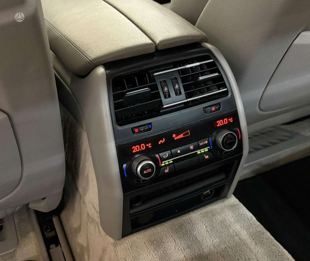 BMW 730, 3.0 l., Седан