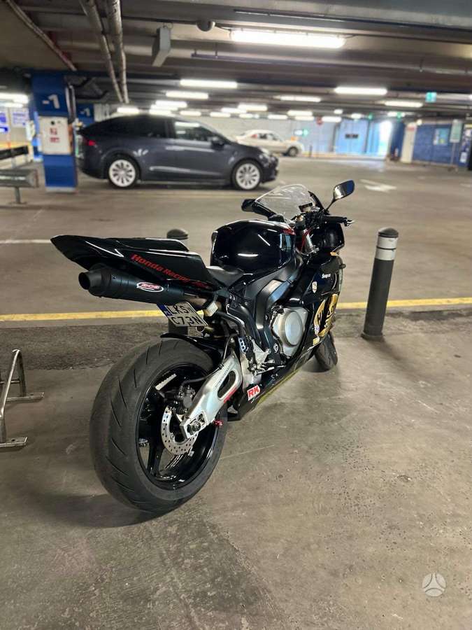 Honda CBR, спортбайки / superbikes