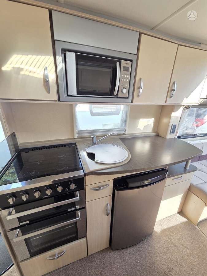 Sterling Elite, kemperis