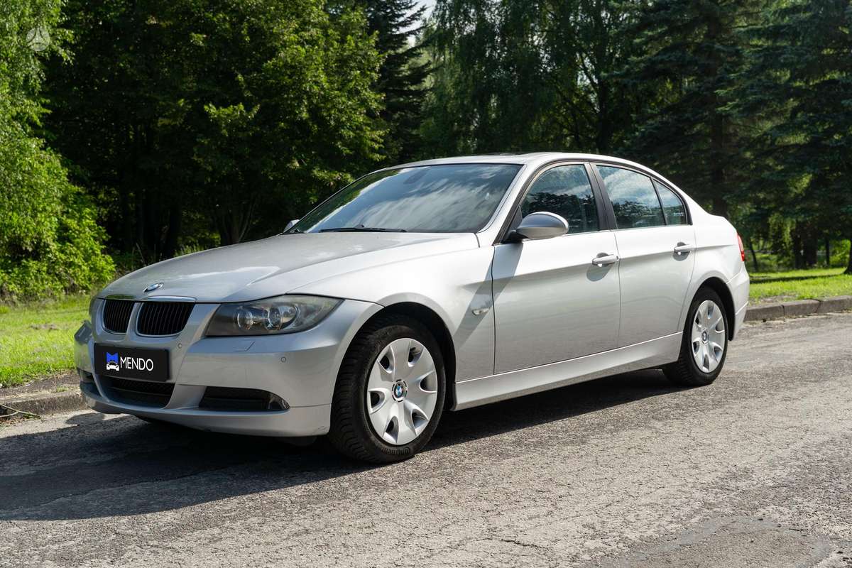 BMW 318, 2.0 l., Седан