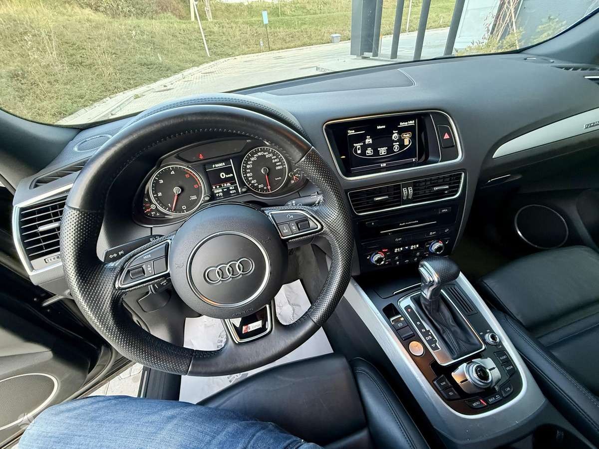 Audi Q5, 3.0 l., Минивэн