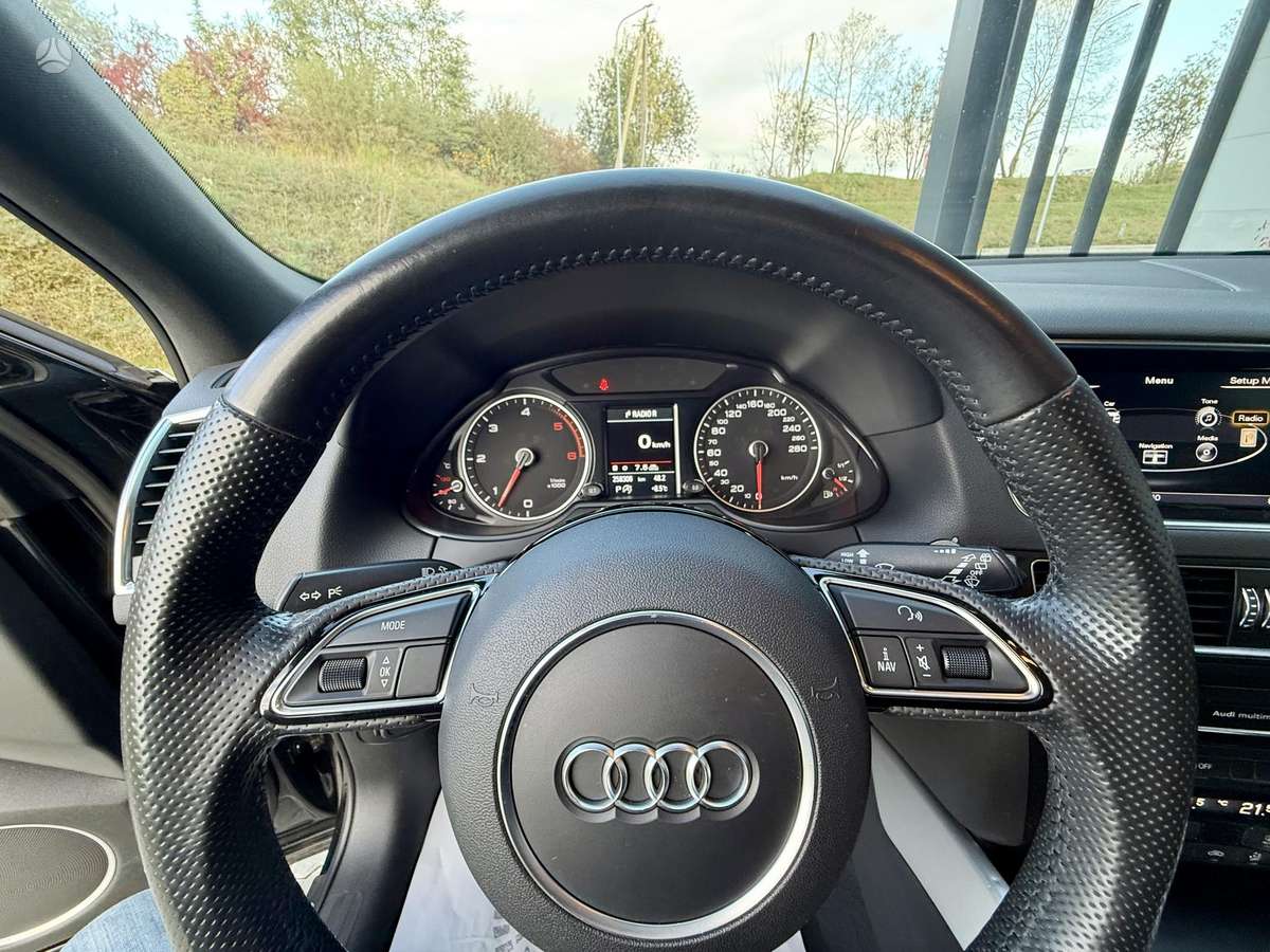 Audi Q5, 3.0 l., Минивэн