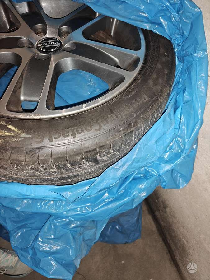 Volvo V50, light alloy, R17