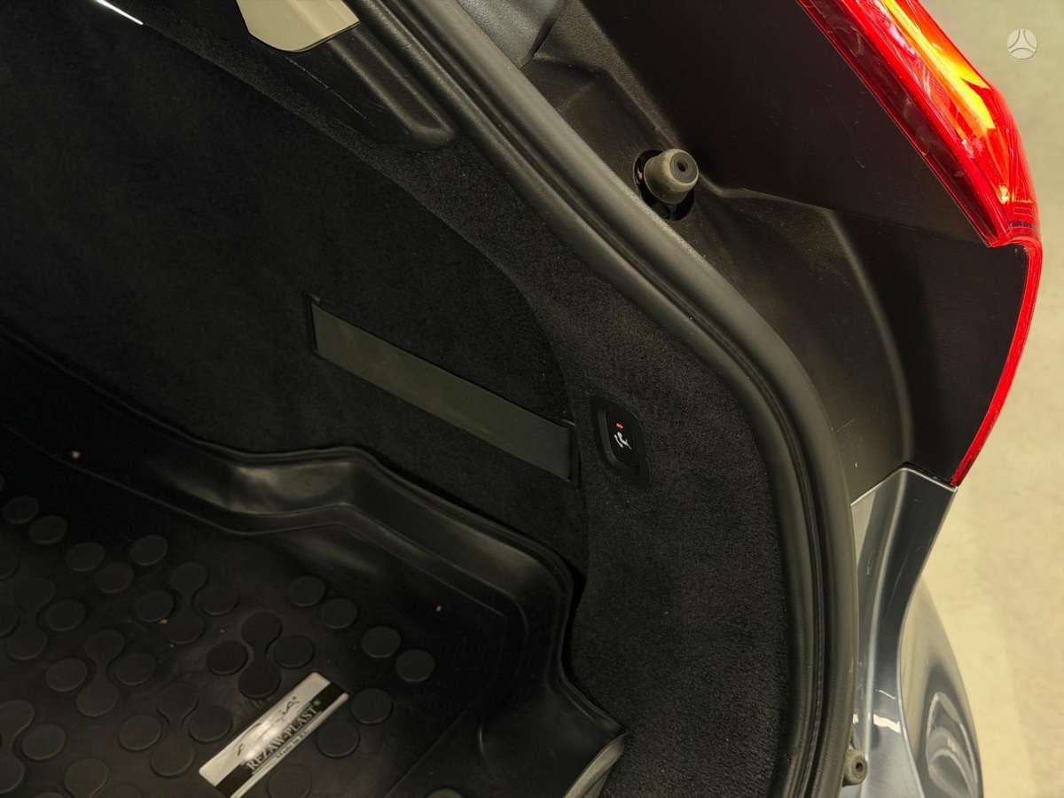 Volvo V90, 2.0 l., Универсал