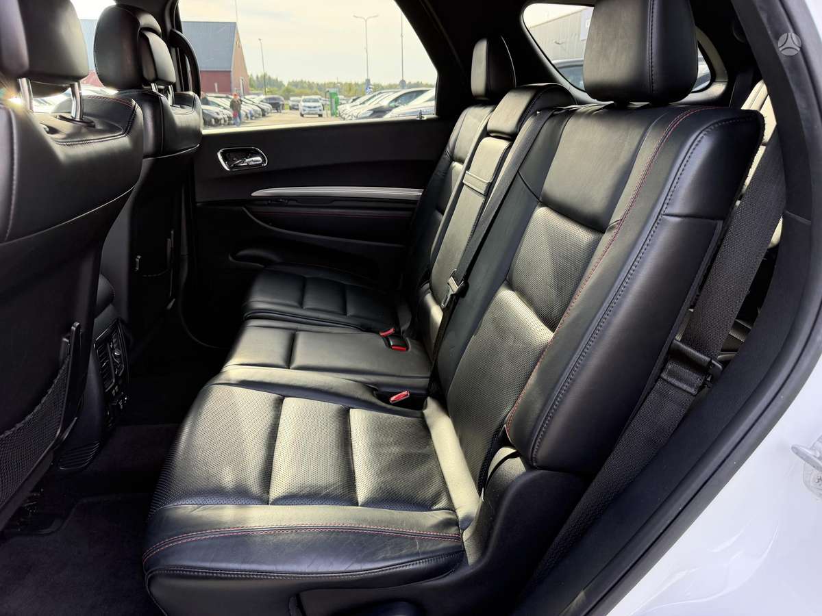Dodge Durango, 5.7 l., off-road / crossover