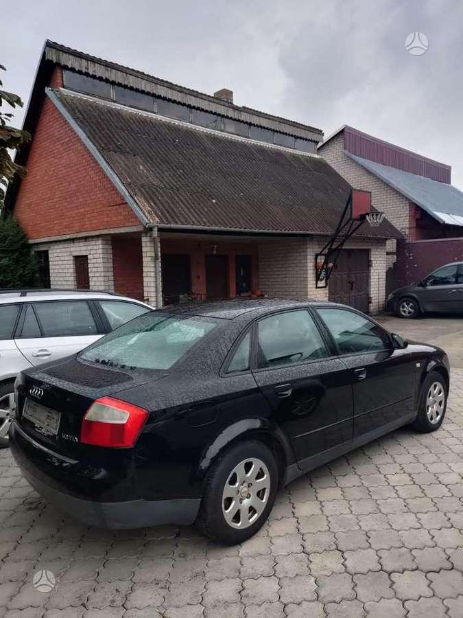 Audi A4, 1.9 l., Седан