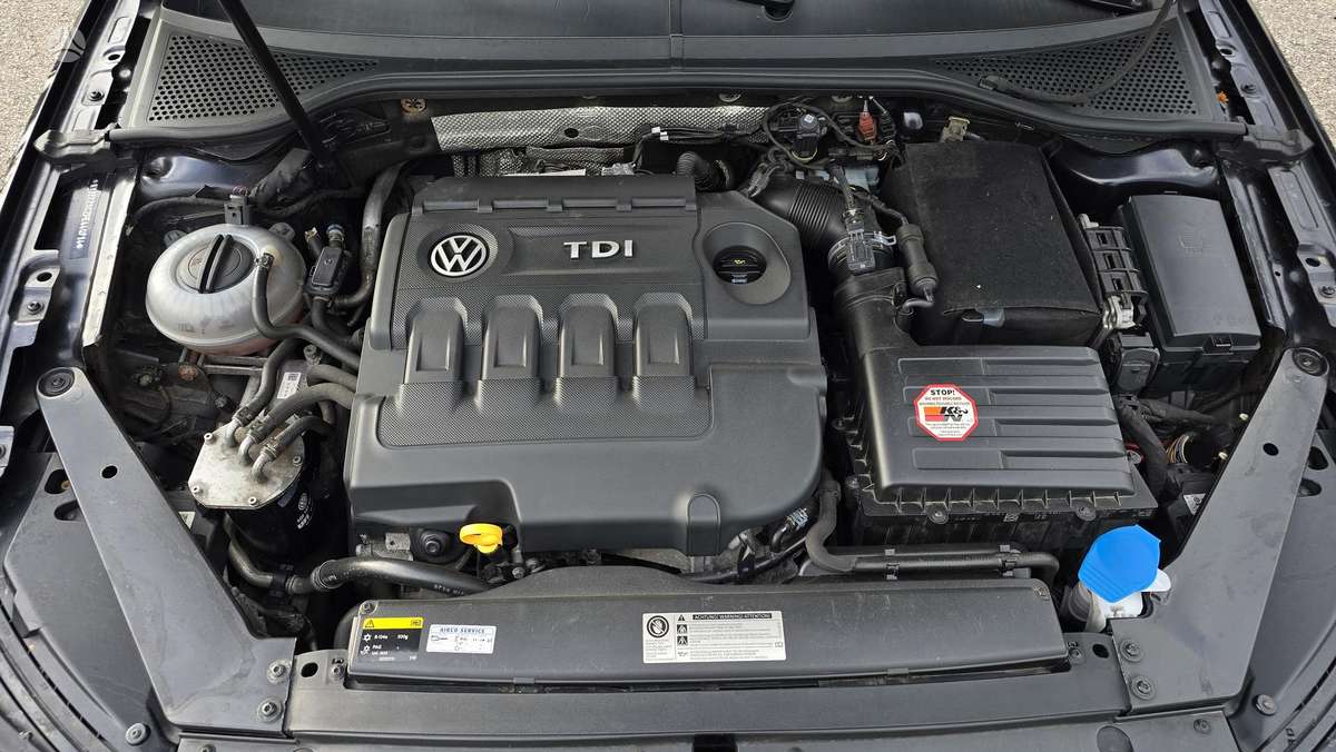 Volkswagen Passat, 1.6 l., Универсал