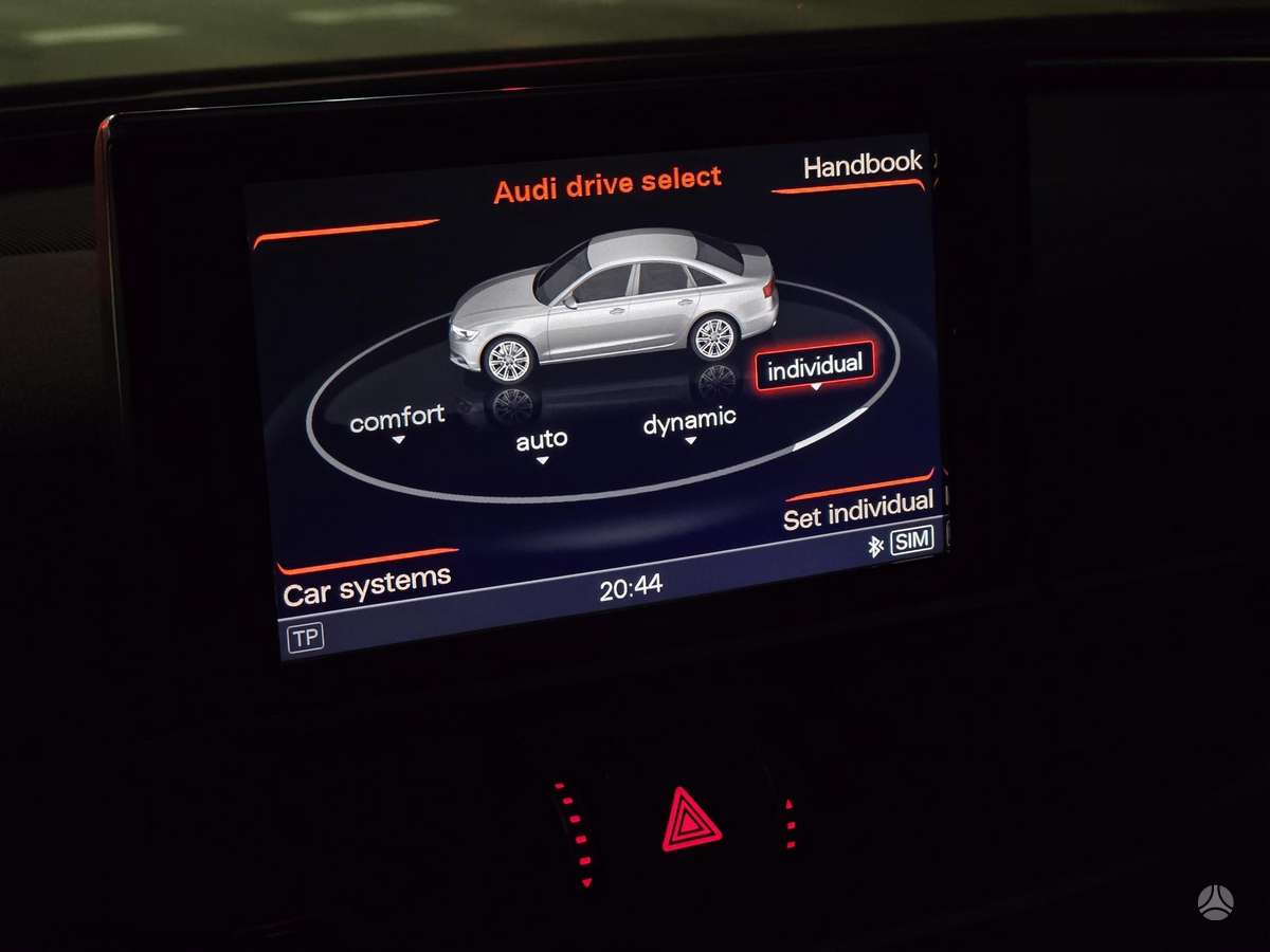 Audi A6, 2.0 l., Седан