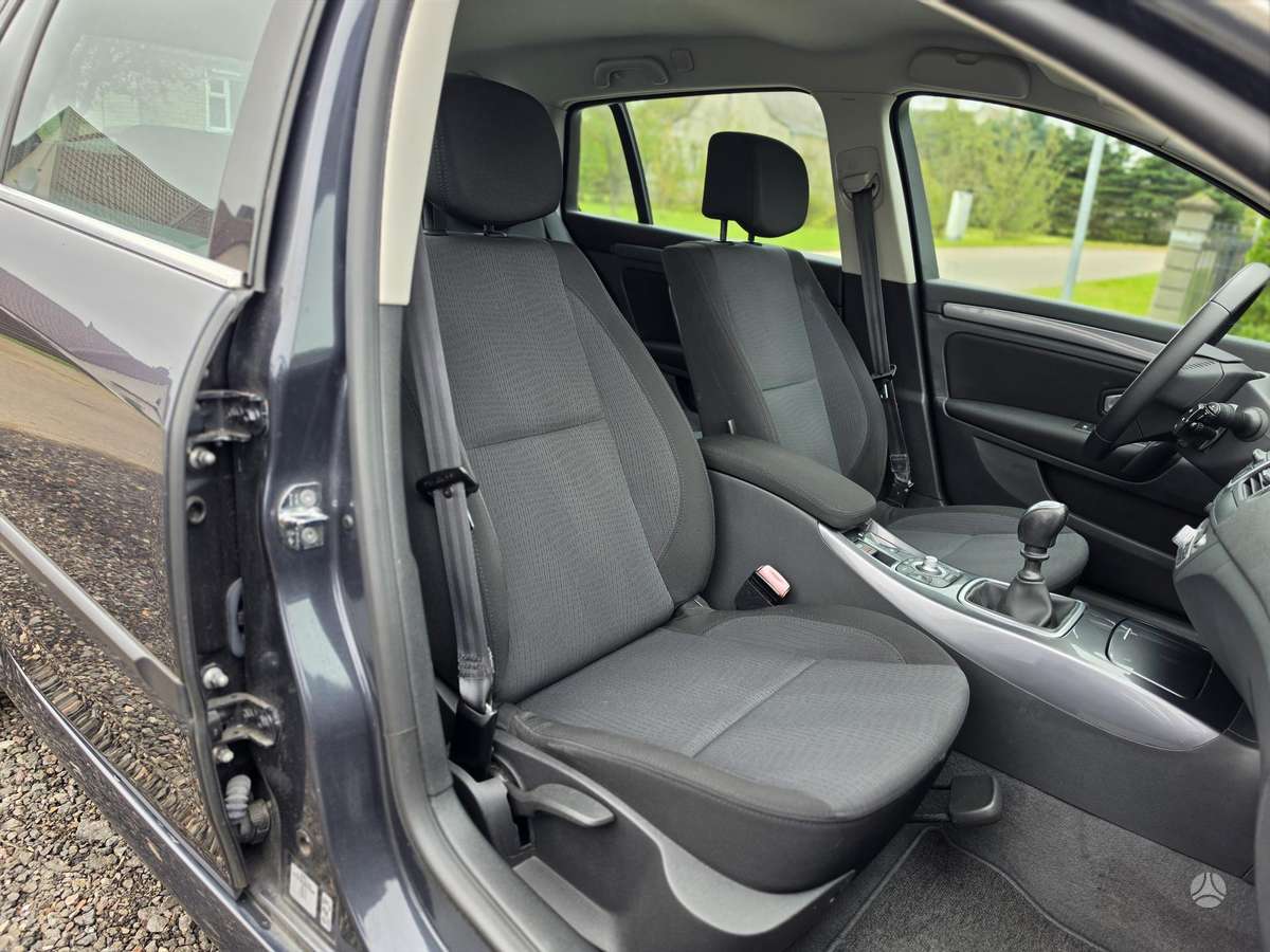 Renault Laguna, 1.5 l., Универсал