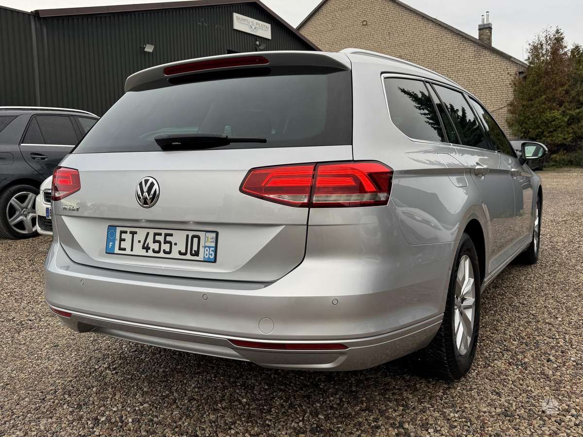 Volkswagen Passat, 1.6 l., Универсал