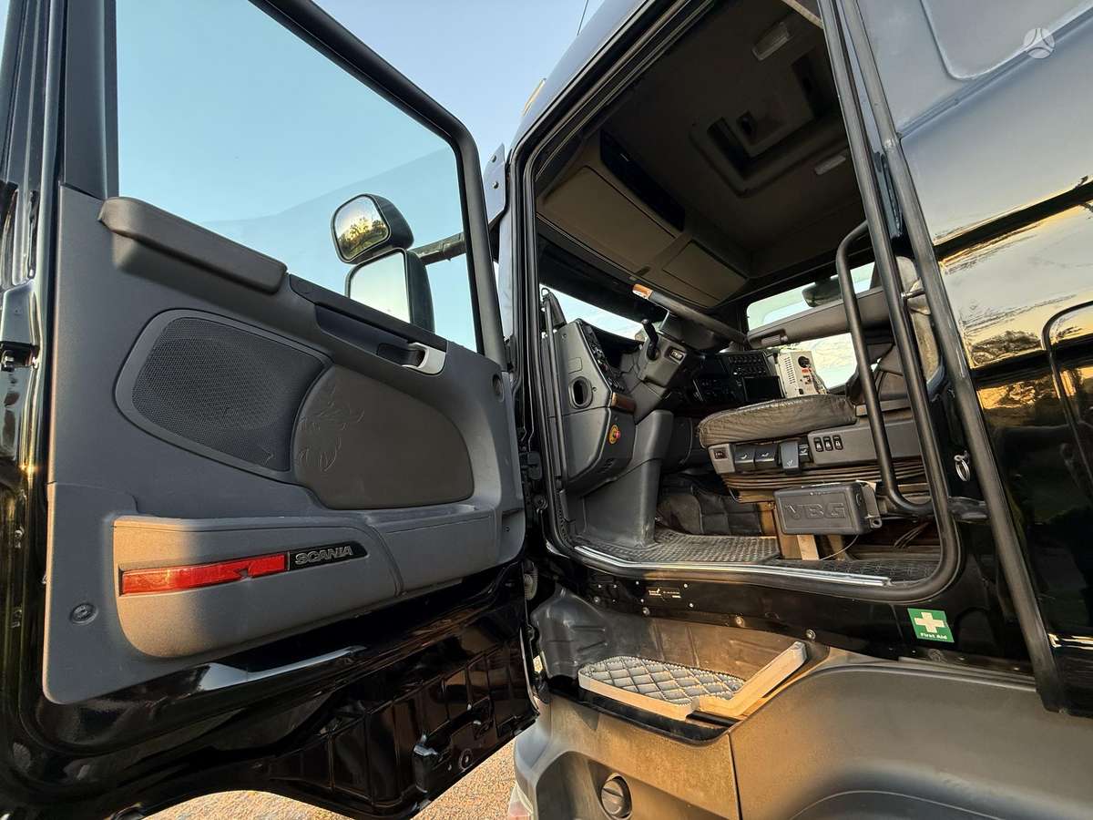 Scania R730, самосвалы
