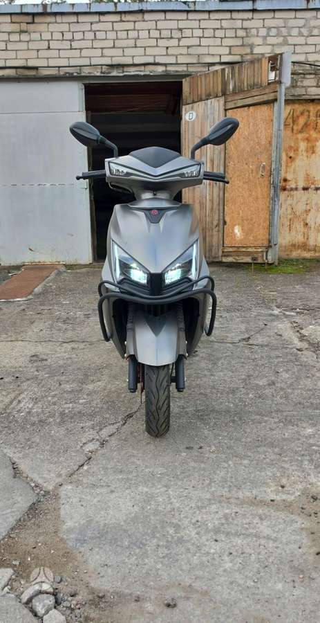 Yiben YB50QT-3 49cc, scooters / mopeds