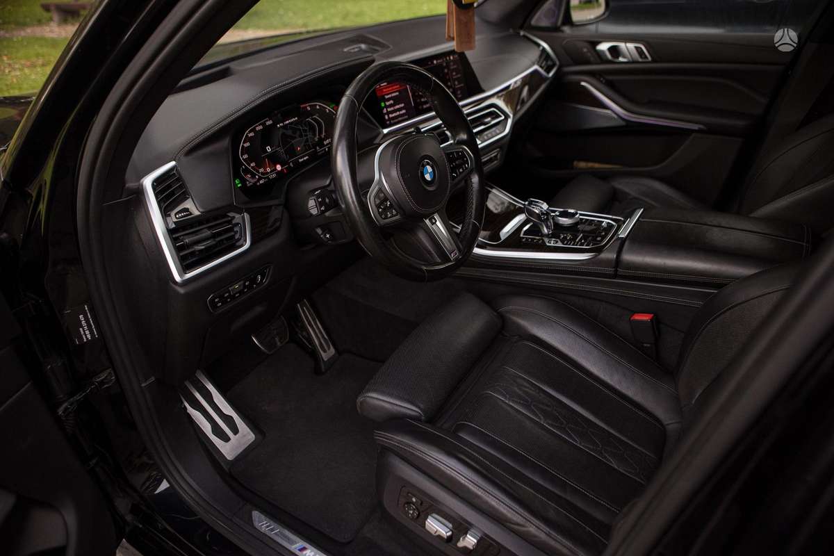 BMW X5, 3.0 l., Пикап