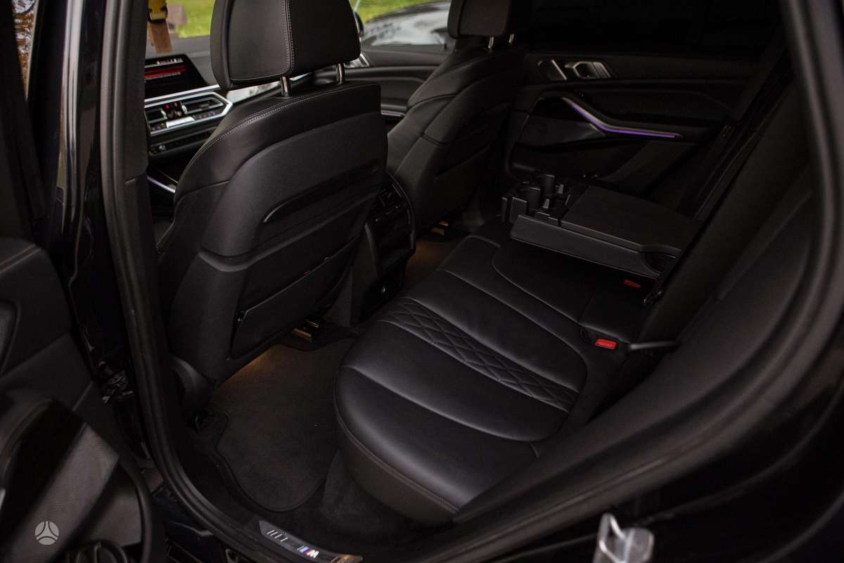 BMW X5, 3.0 l., Пикап