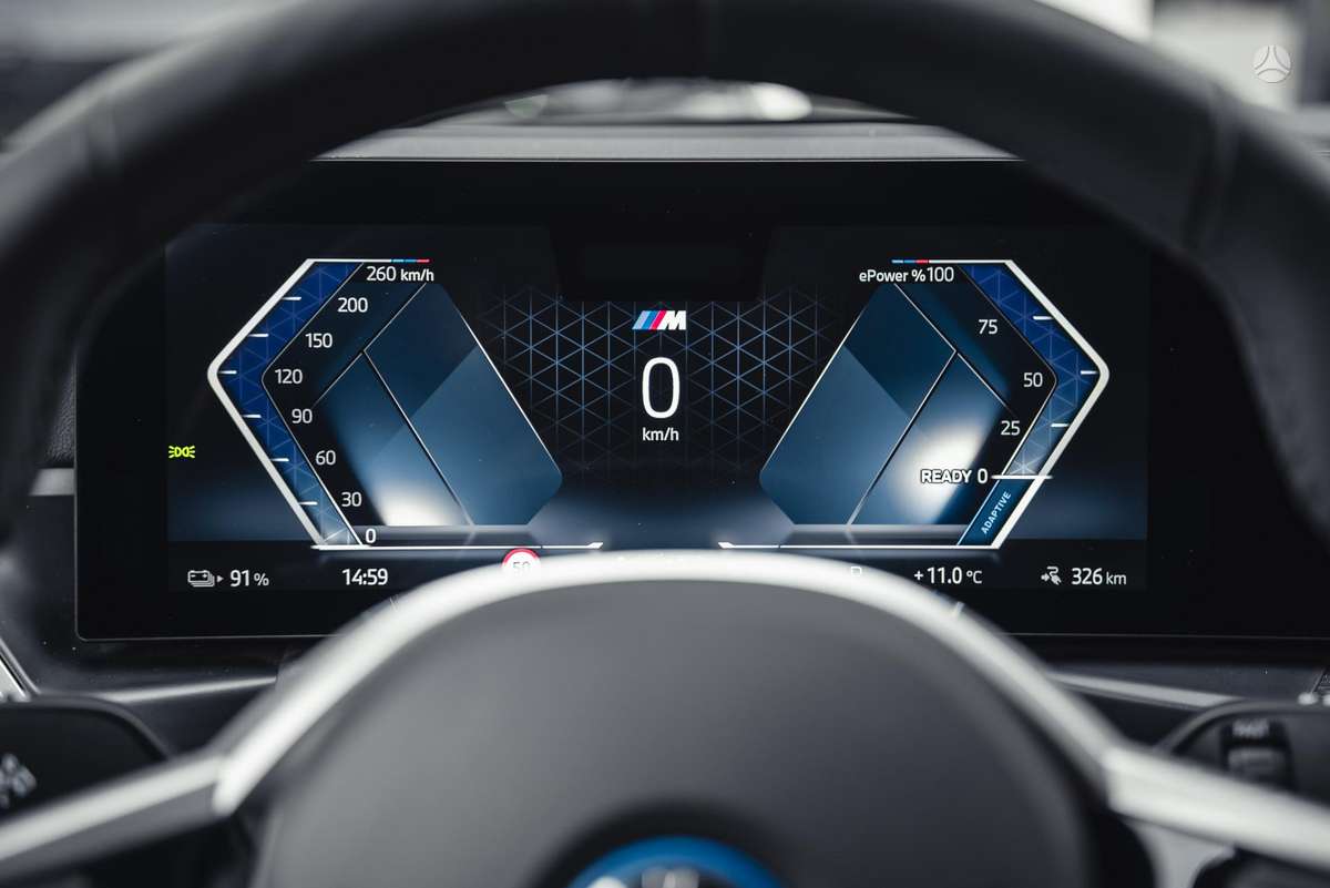 BMW i4, 83 kWh, hatchback