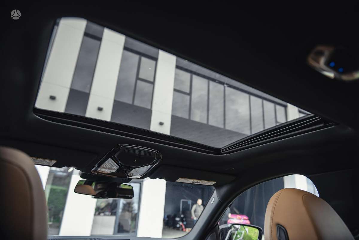 BMW i4, 83 kWh, hatchback