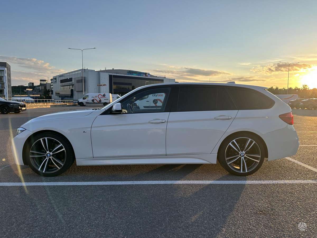 BMW 325, 2.0 l., Универсал