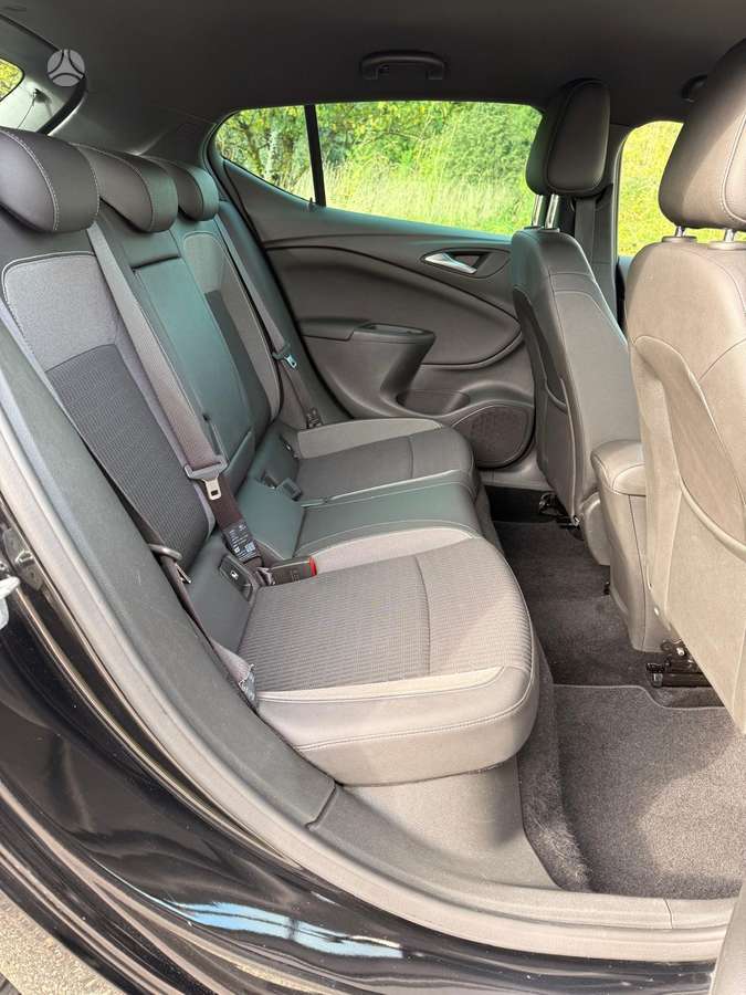 Opel Astra, 1.5 l., hatchback