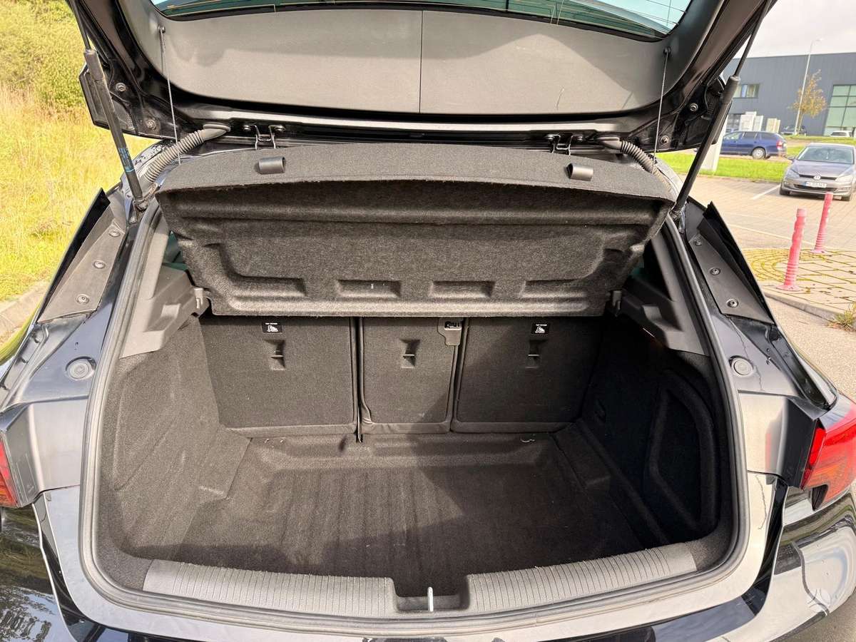 Opel Astra, 1.5 l., hatchback