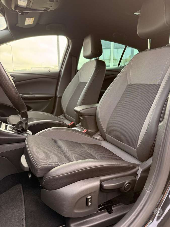 Opel Astra, 1.5 l., hatchback