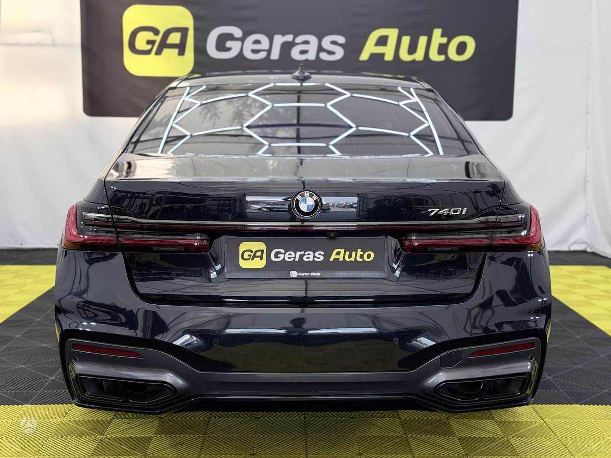 BMW 740, 3.0 l., Седан