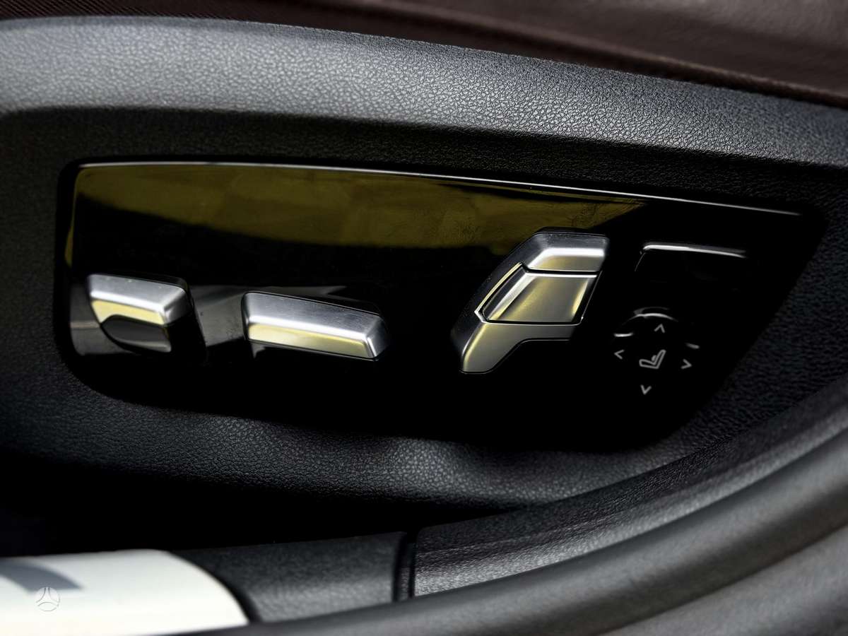 BMW 740, 3.0 l., Седан