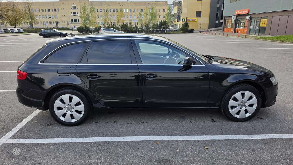 Audi A4, 2.0 l., universalas