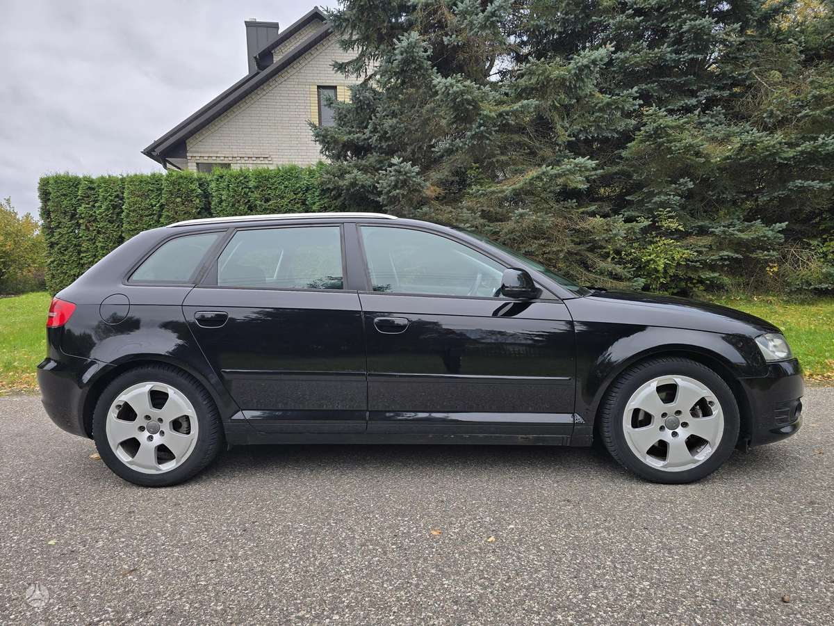Audi A3, 2.0 l., Хэтчбек