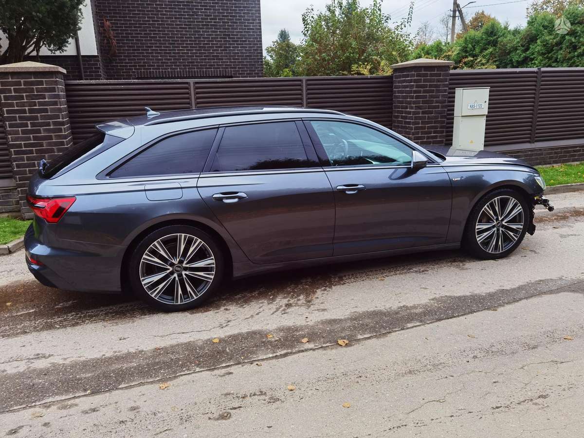 Audi A6, 2.0 l., universalas