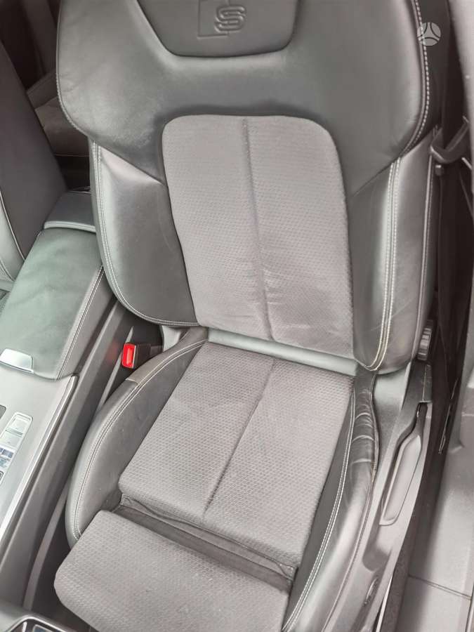 Audi A6, 2.0 l., universalas