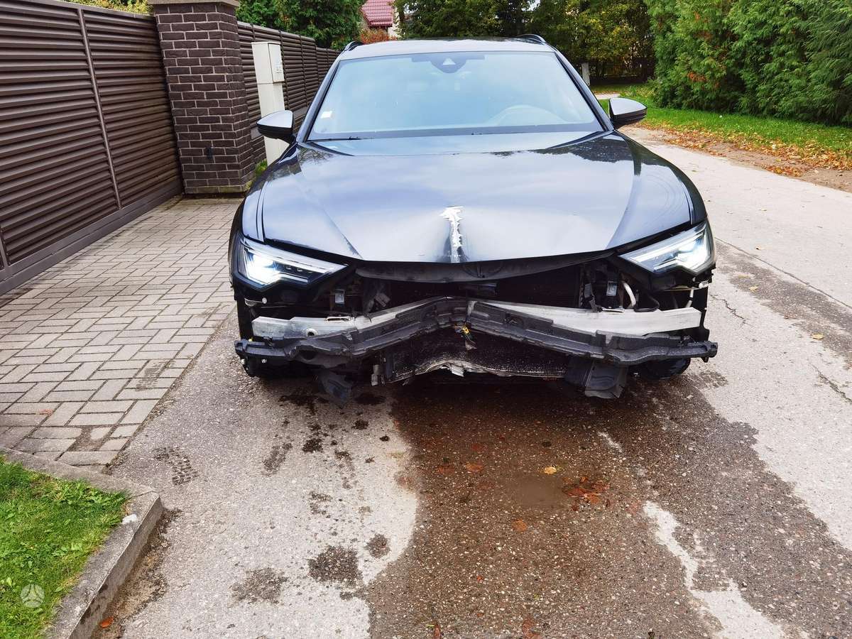 Audi A6, 2.0 l., wagon