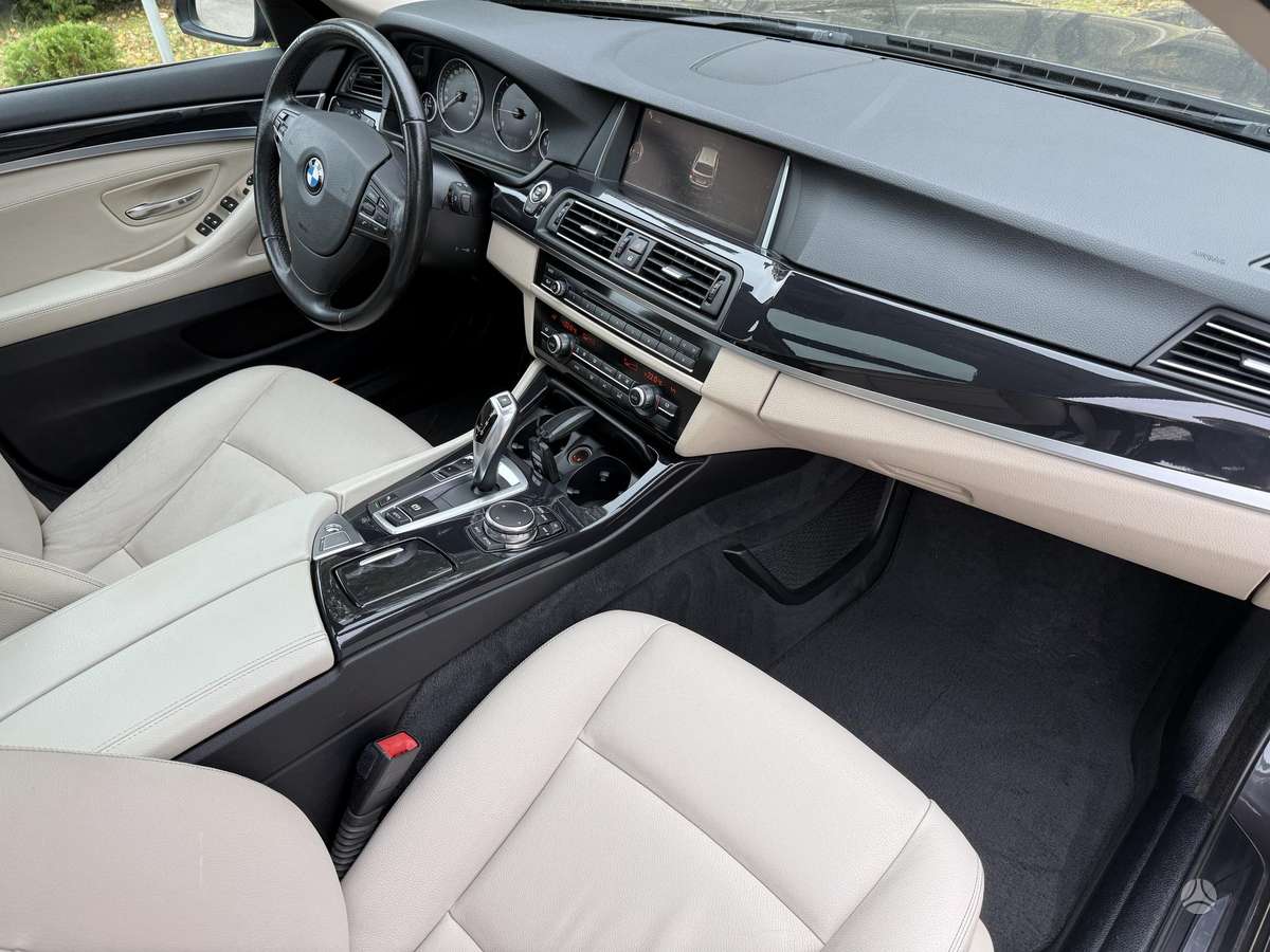 BMW 518, 2.0 l., universalas