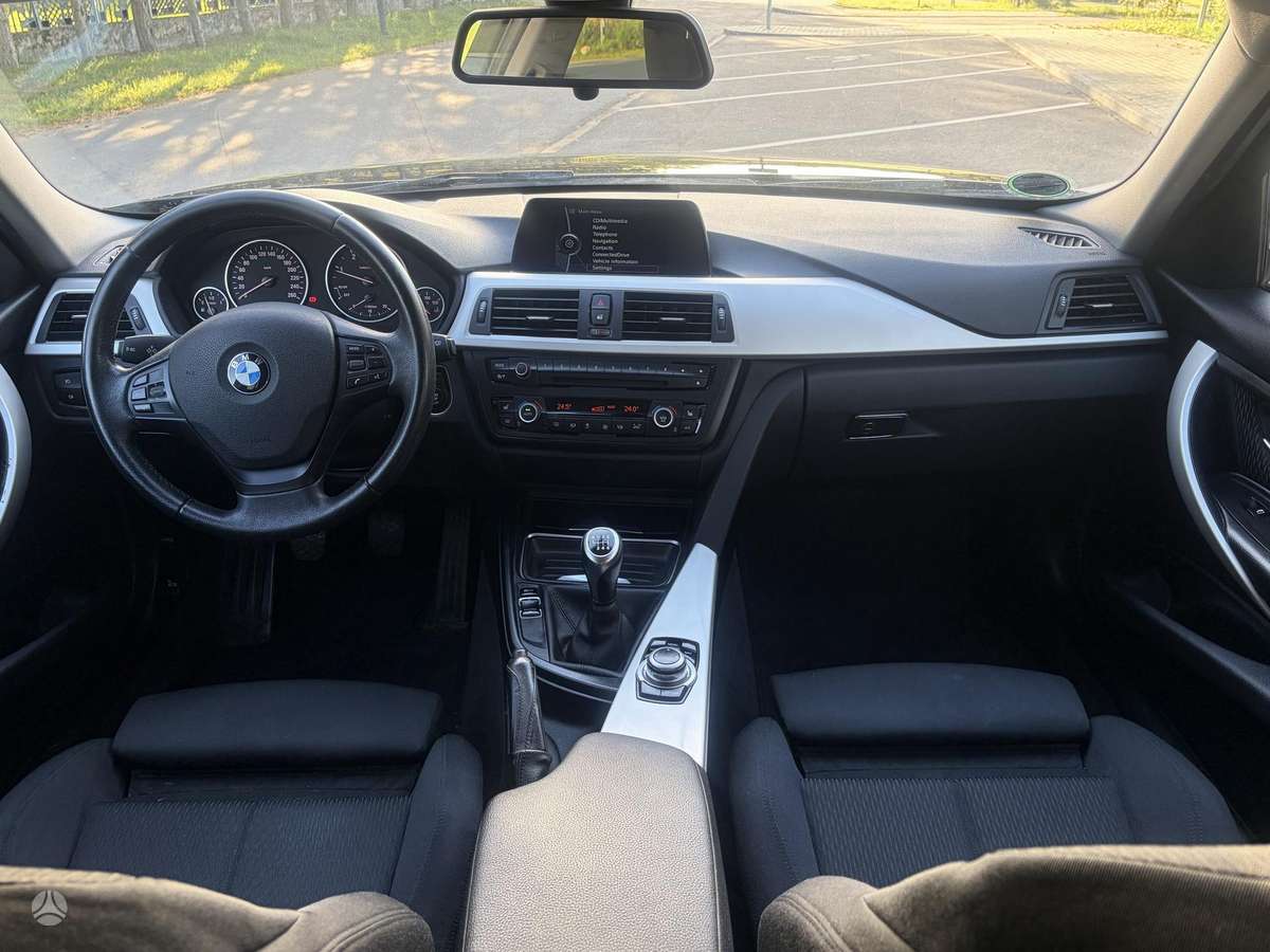 BMW 320, 2.0 l., wagon