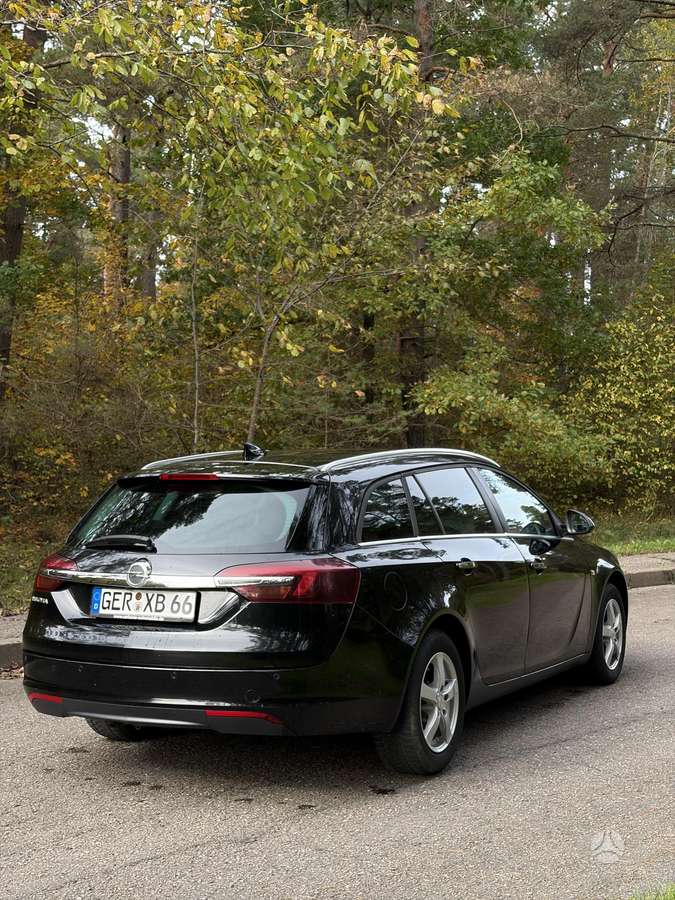 Opel Insignia, 1.6 l., Универсал