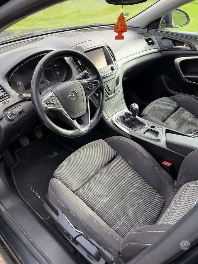 Opel Insignia, 1.6 l., Универсал