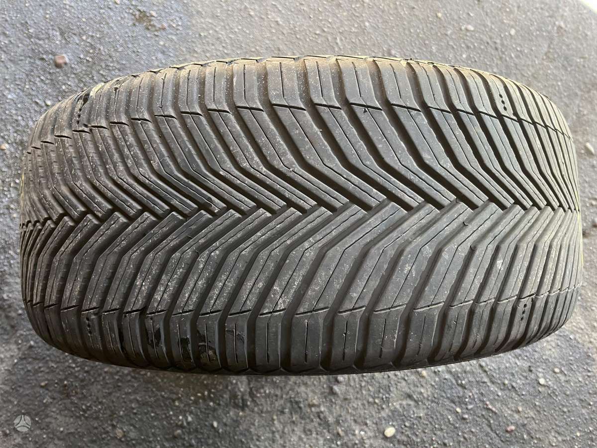 Michelin CrossClimate 2, всесезонные 275/45 R20