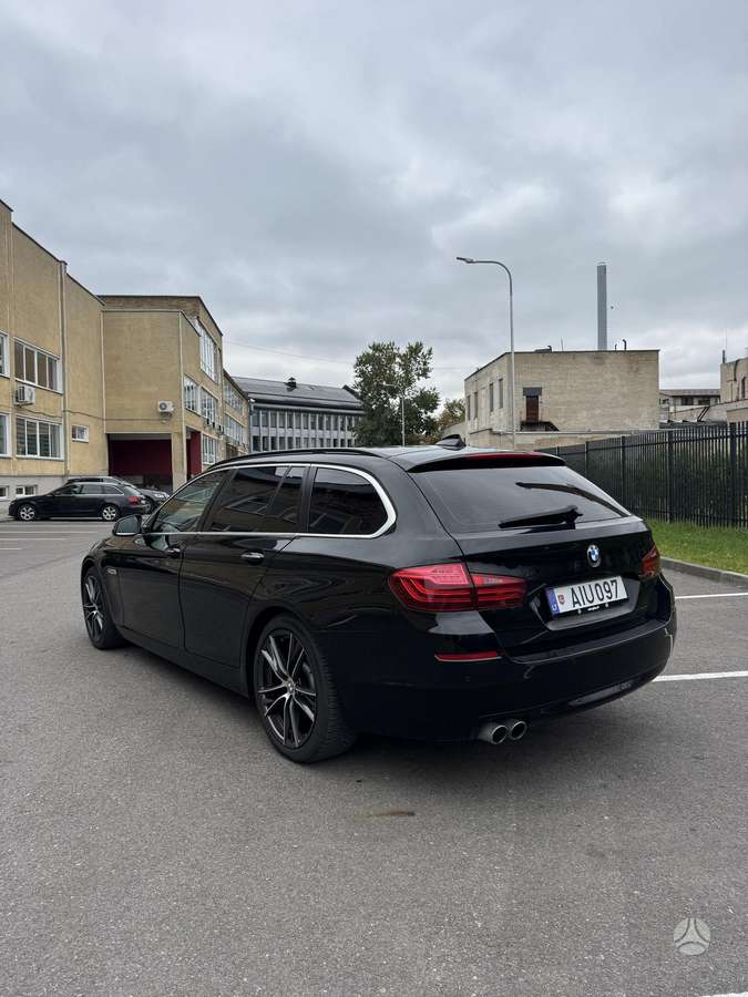 BMW 520, Универсал