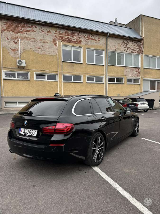 BMW 520, Универсал
