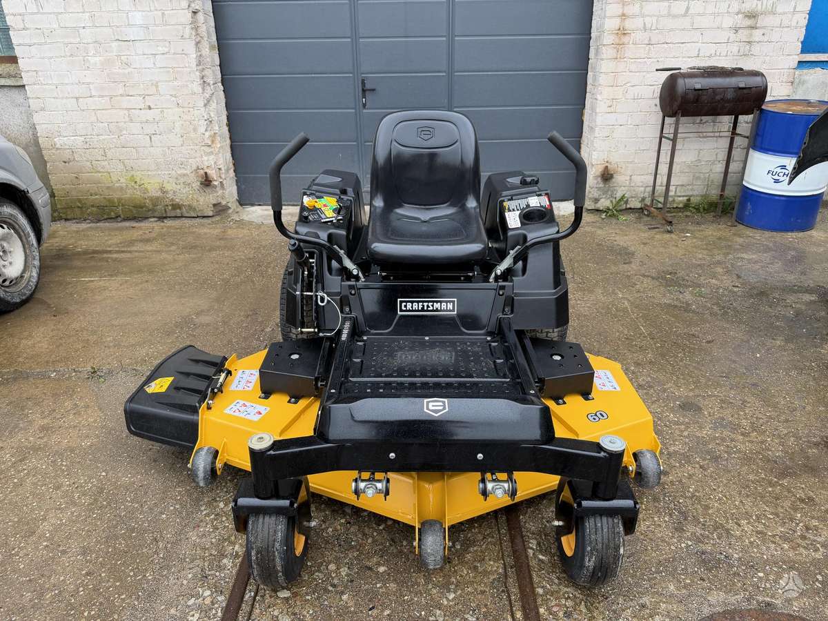 CRAFTSMAN Z8600, садовые тракторы