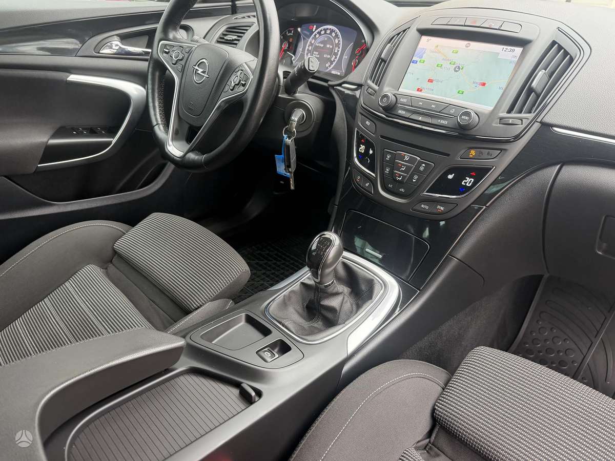 Opel Insignia, 2.0 l., Универсал