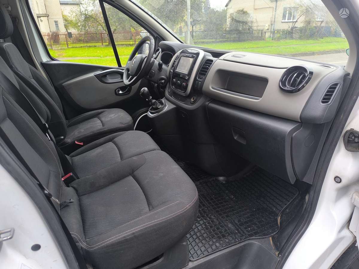 Renault Trafic, 1.6 l., Минивэн