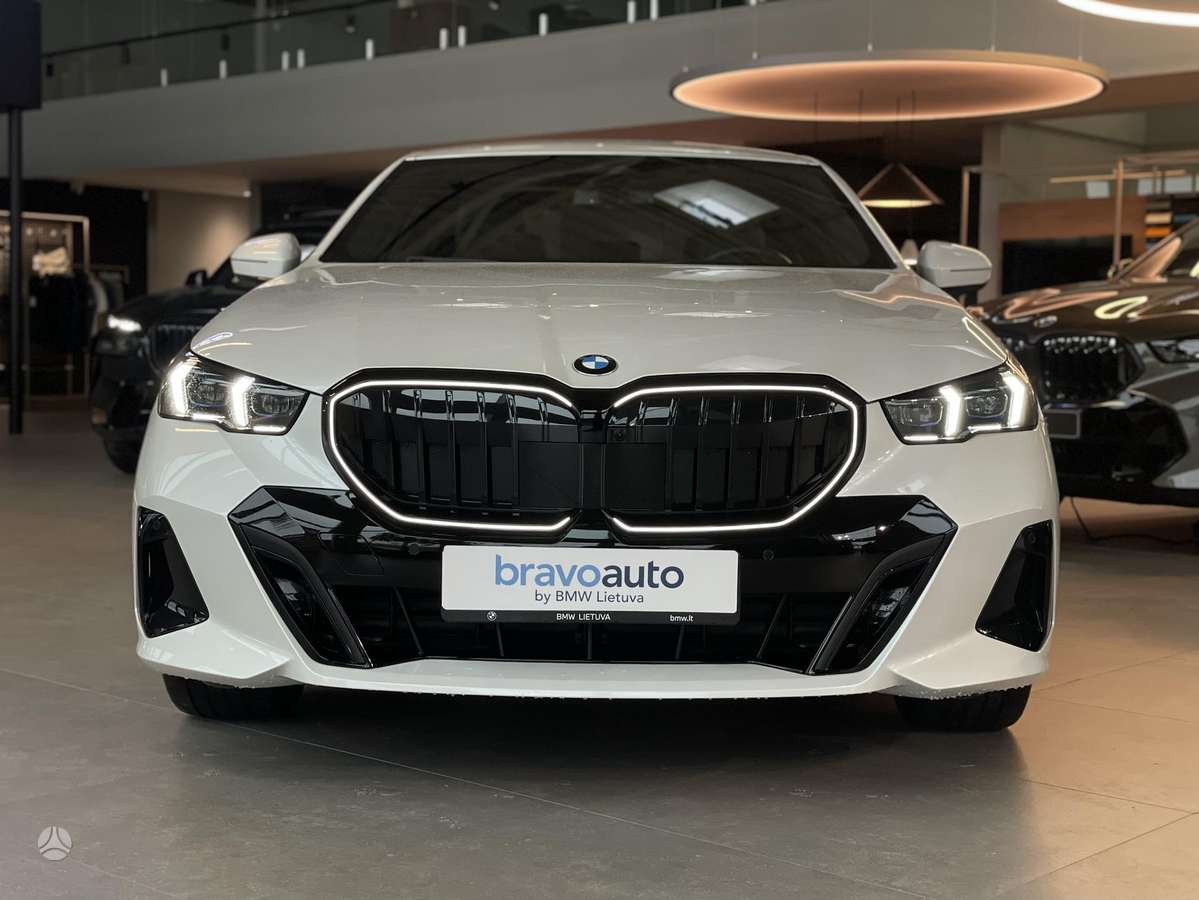 BMW 520, 2.0 l., Седан
