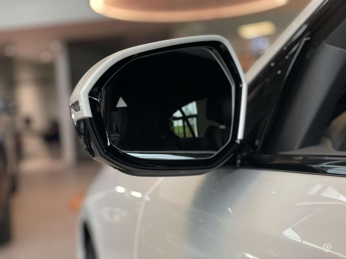 BMW 520, 2.0 l., Седан