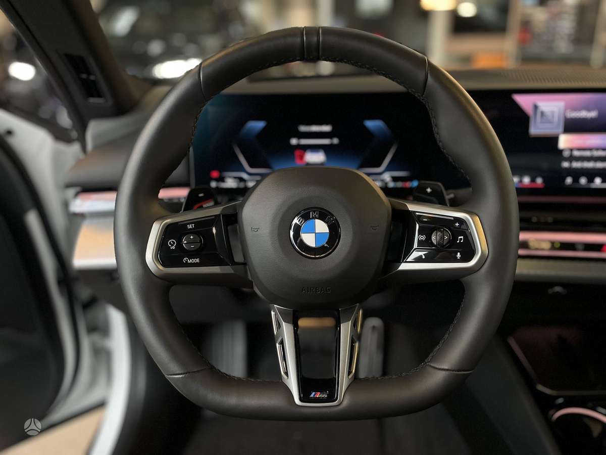 BMW 520, 2.0 l., Седан